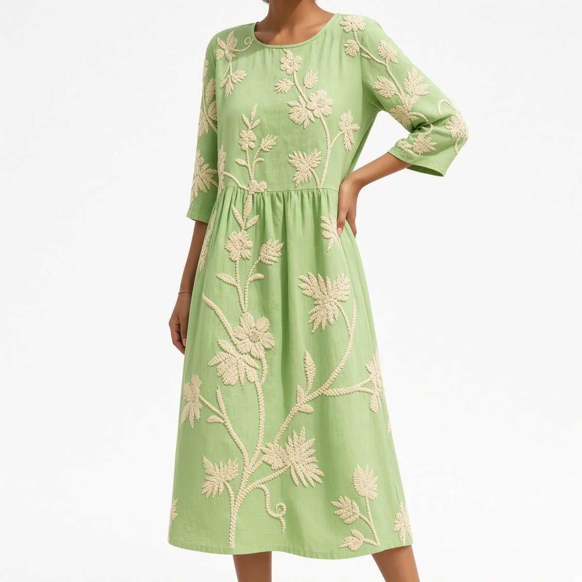 Éloravie™ — Robe brodée fluide charme estival
